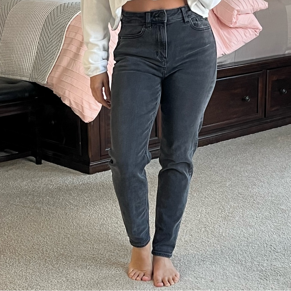 American Eagle Mom Jeans Black Wash Size 0 Regular | Straight Leg High Rise